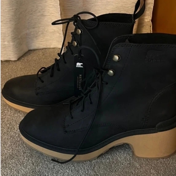 Ladies black lace up boots - Picture 1 of 4